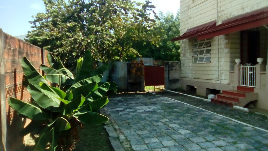Robert'S Guest House Port of Spain المظهر الخارجي الصورة