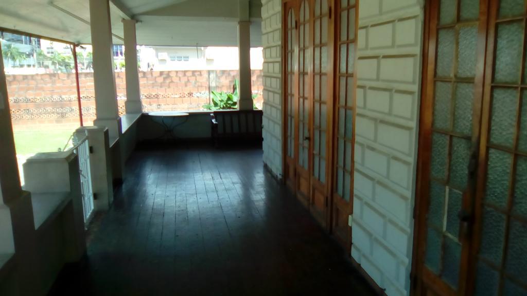 Robert'S Guest House Port of Spain المظهر الخارجي الصورة